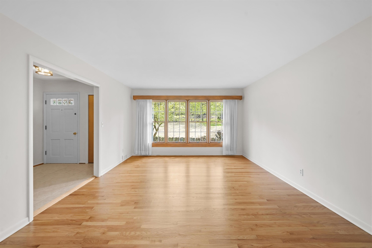 1376 Bird Road, Ann Arbor, MI, 48103