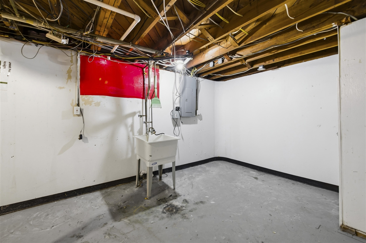 18653 Indian, Redford, MI, 48240-2020