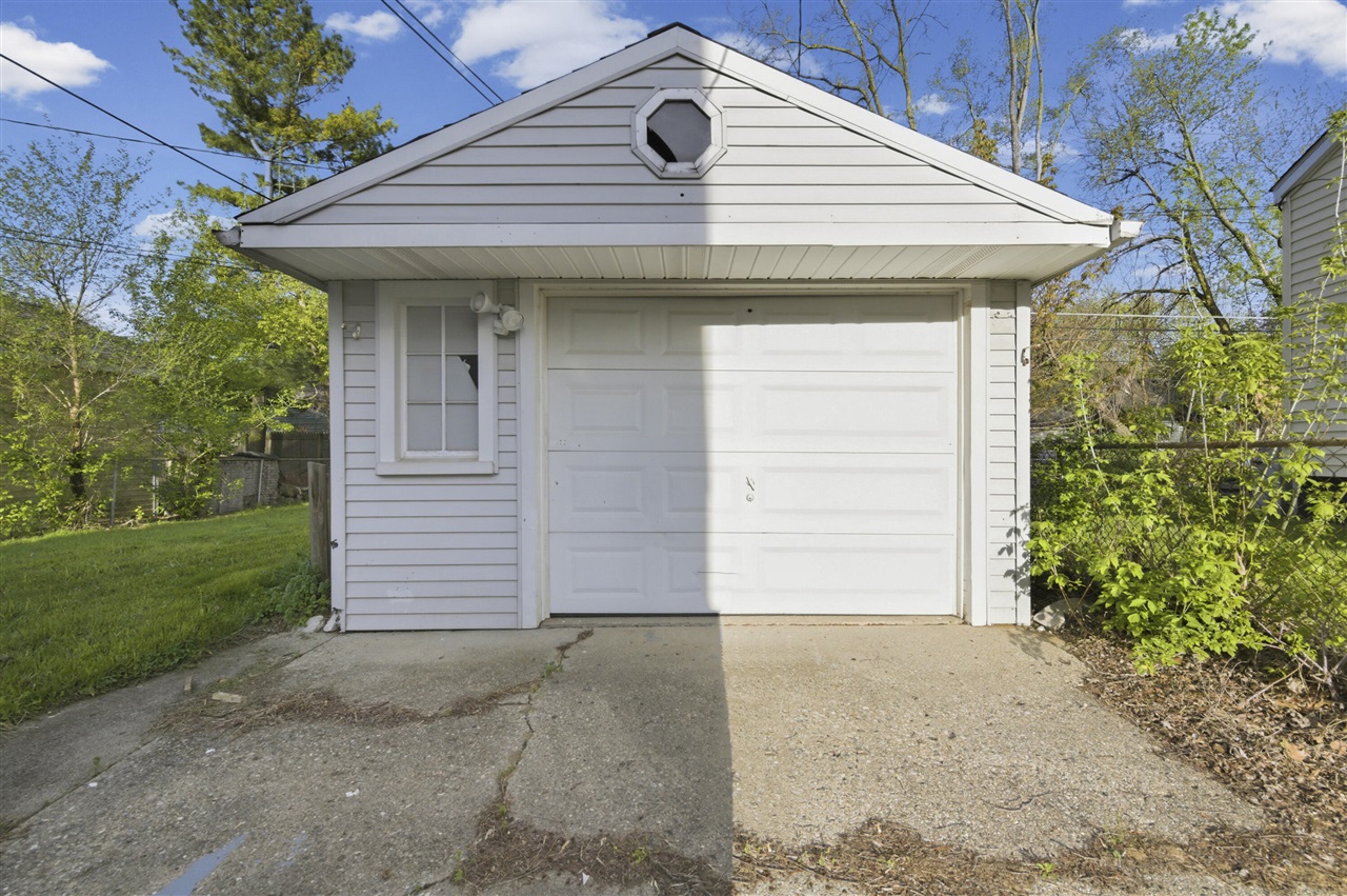 18653 Indian, Redford, MI, 48240-2020