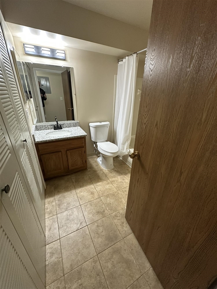 3005 Fernwood UNIT&nbsp;103, Ann Arbor, MI, 48108-1973