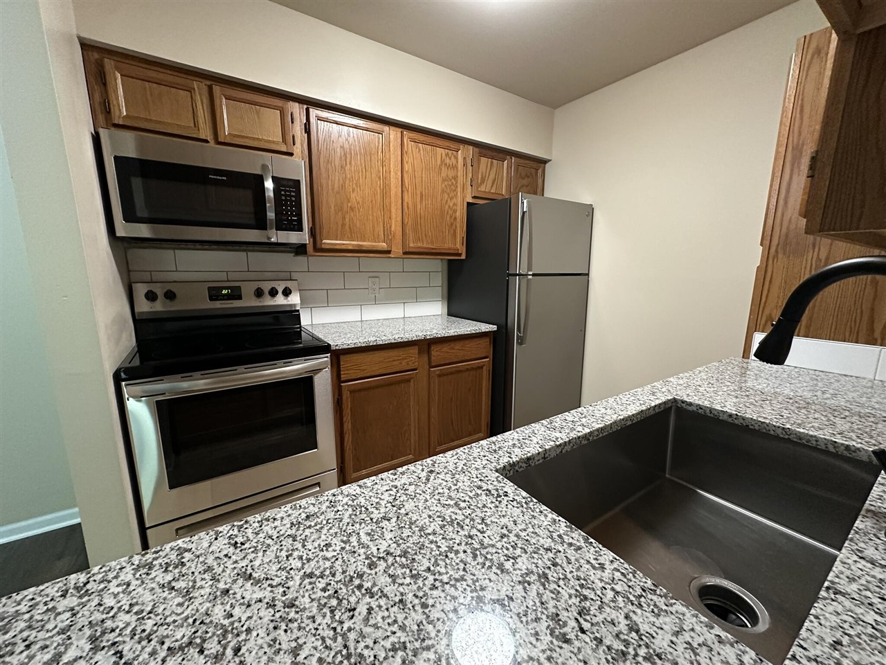 3005 Fernwood UNIT&nbsp;103, Ann Arbor, MI, 48108-1973