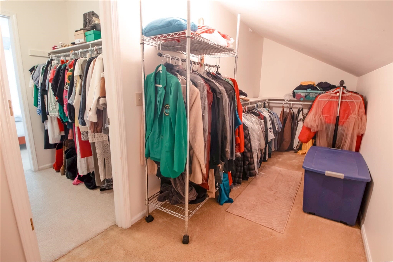 3602 Woodbridge Lane, Portage, MI, 49024-4092