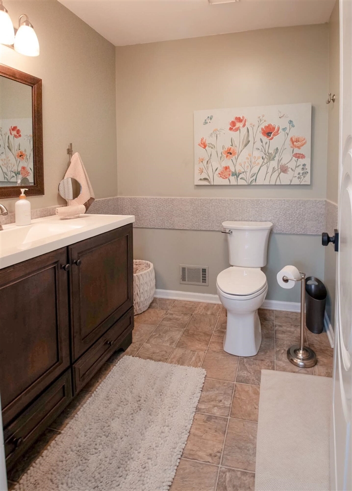 3602 Woodbridge Lane, Portage, MI, 49024-4092