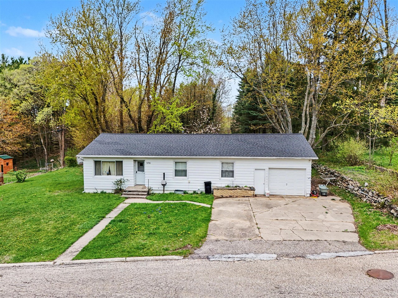 376 N Sunset Terrace, Shelby, MI, 49455