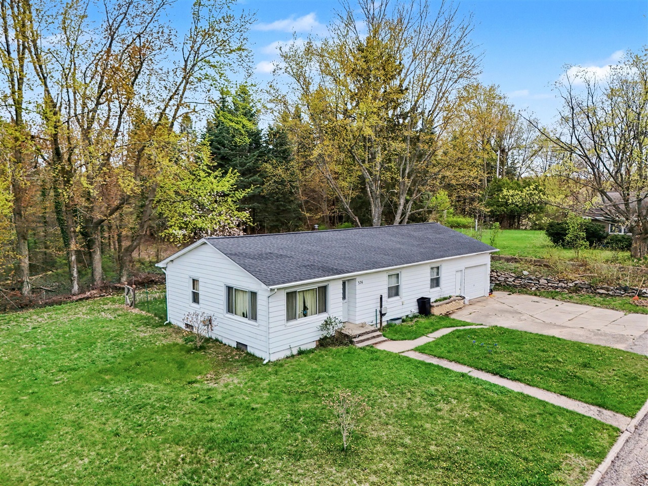 376 N Sunset Terrace, Shelby, MI, 49455