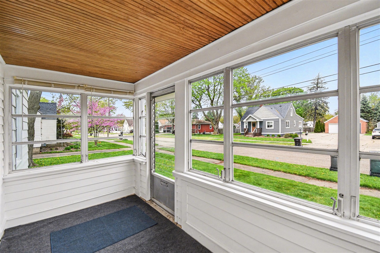 3546 Curtis Street, Hudsonville, MI, 49426-1306