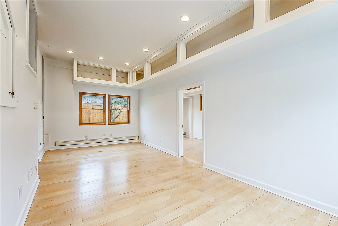 603 Madison Place, Ann Arbor, MI, 48103-4733