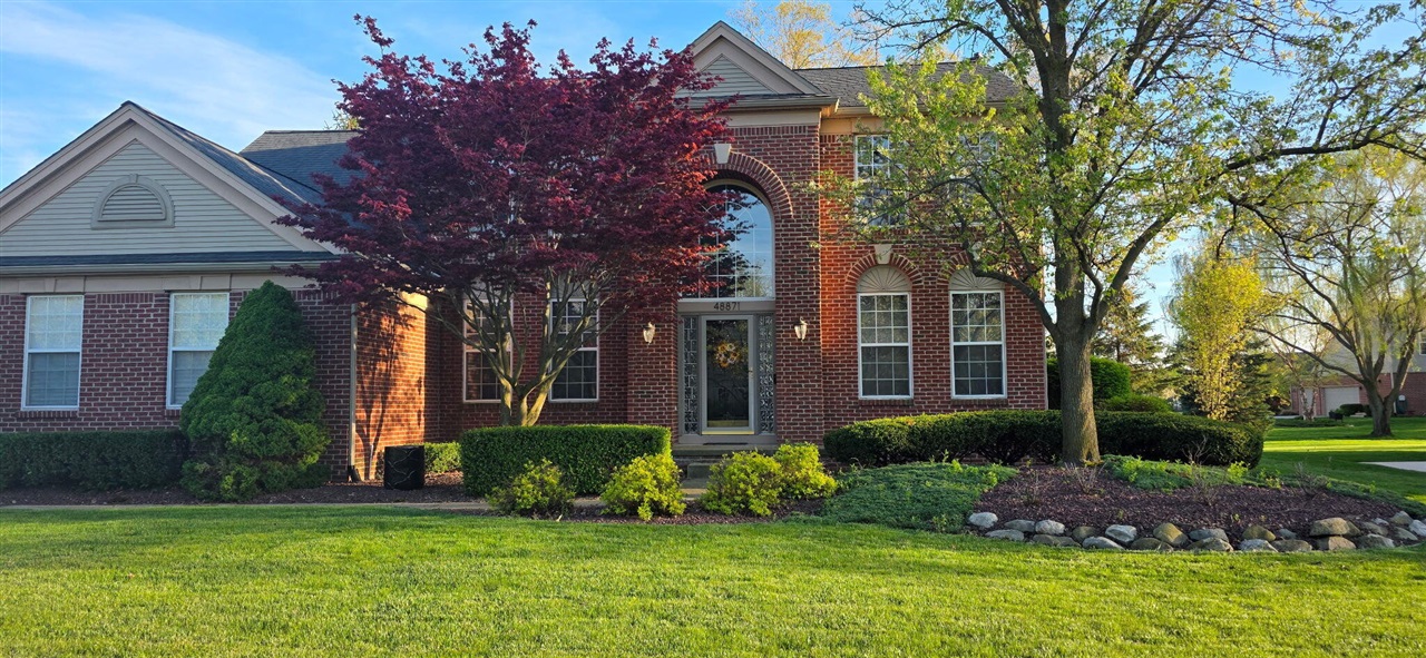 48871 Manhattan Circle, Canton, MI, 48188-1499