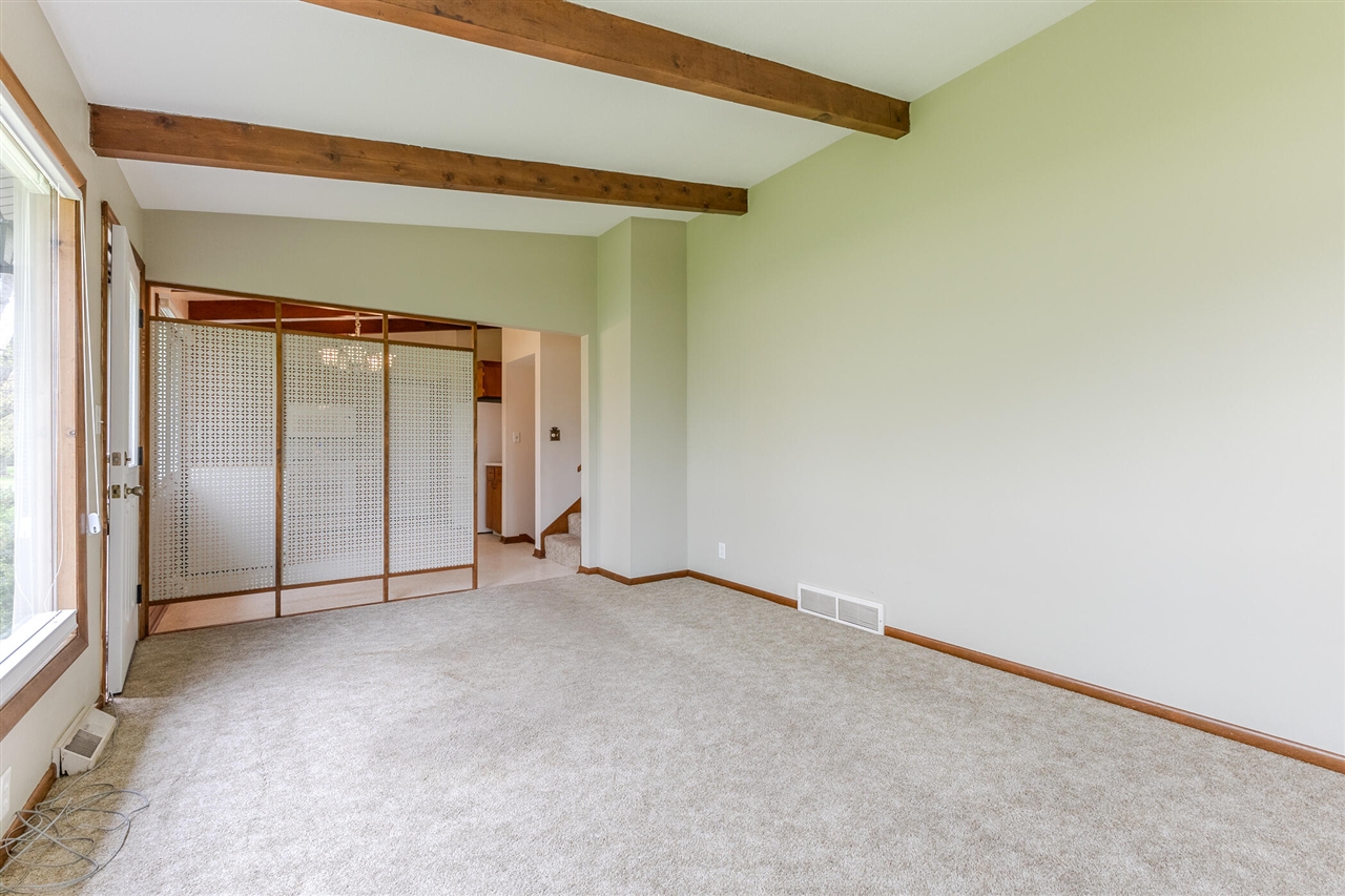 4658 3 Mile Road, Grand Rapids, MI, 49534-1143
