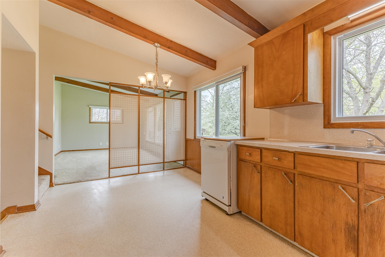 4658 3 Mile Road, Grand Rapids, MI, 49534-1143
