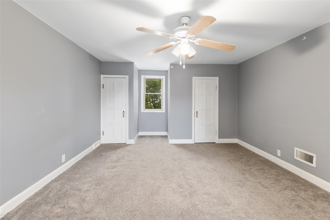 629 S Jefferson Street, Hastings, MI, 49058-2235