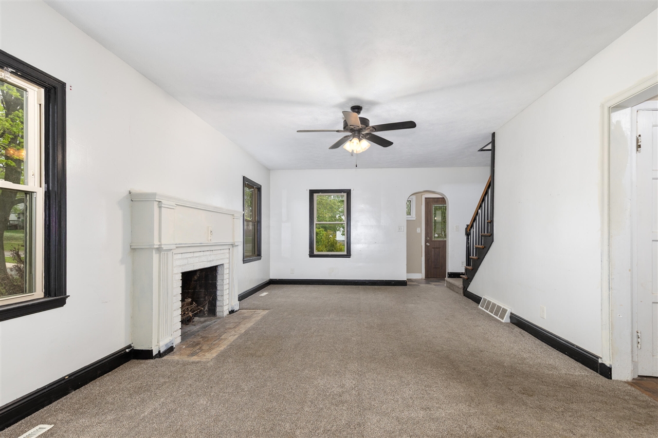 629 S Jefferson Street, Hastings, MI, 49058-2235