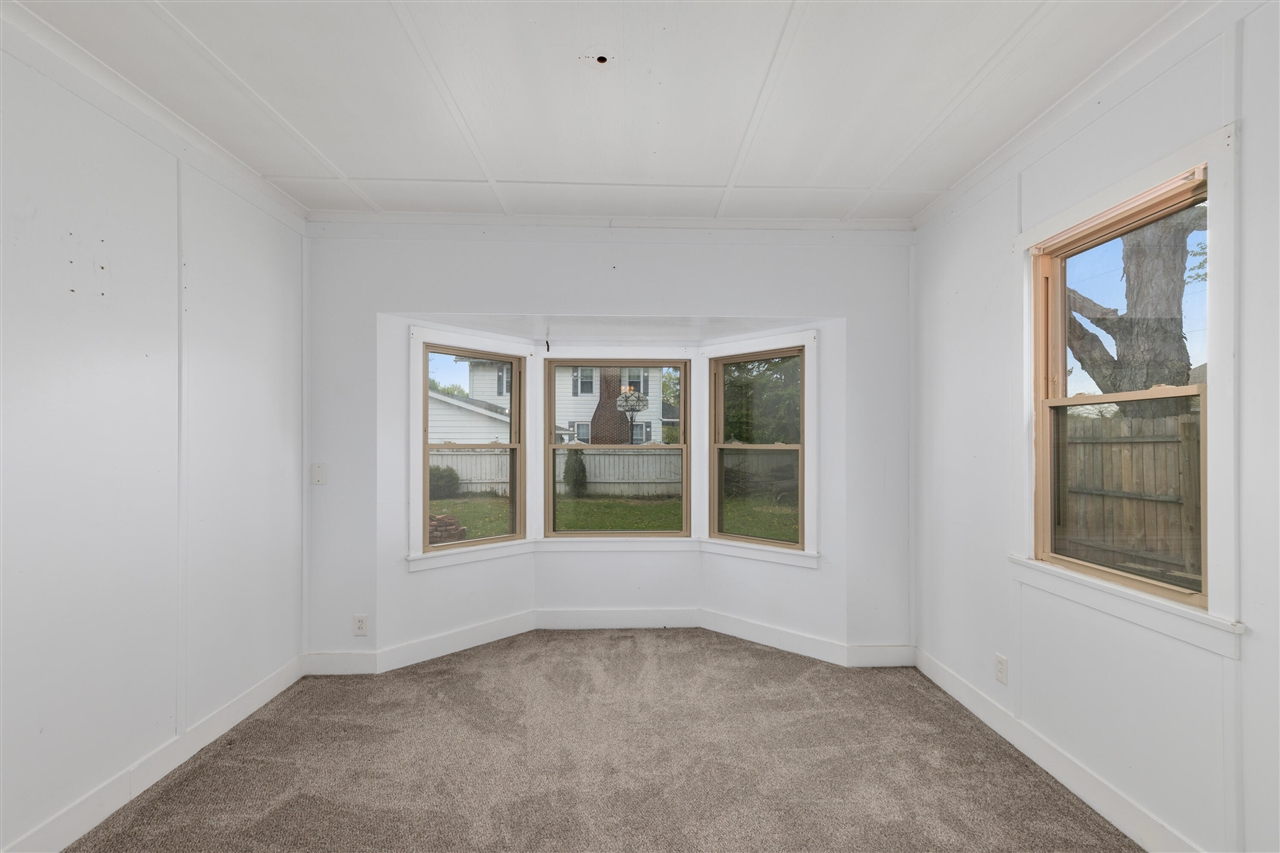 629 S Jefferson Street, Hastings, MI, 49058-2235