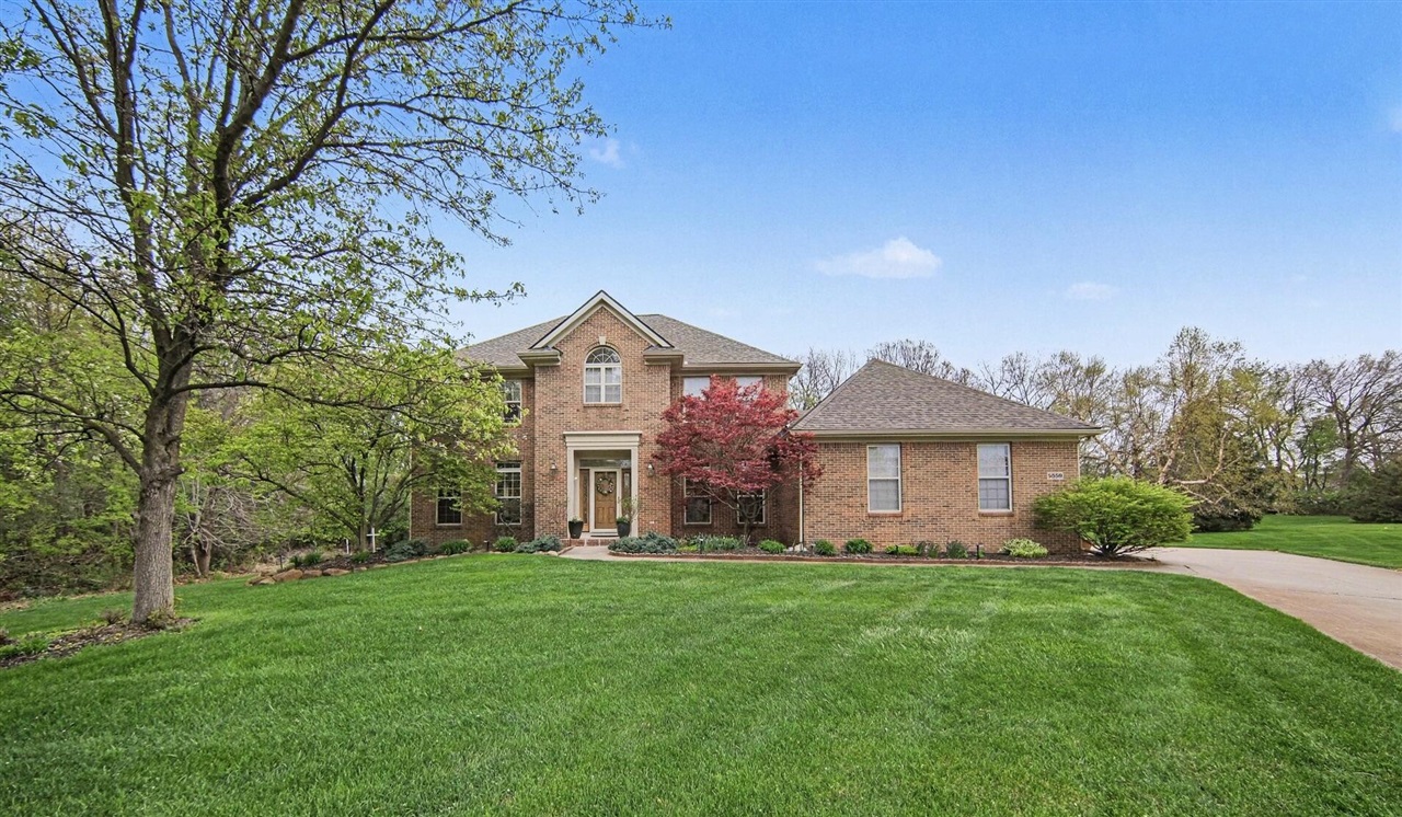 5559 Creekview Drive, Ann Arbor, MI, 48108-8551