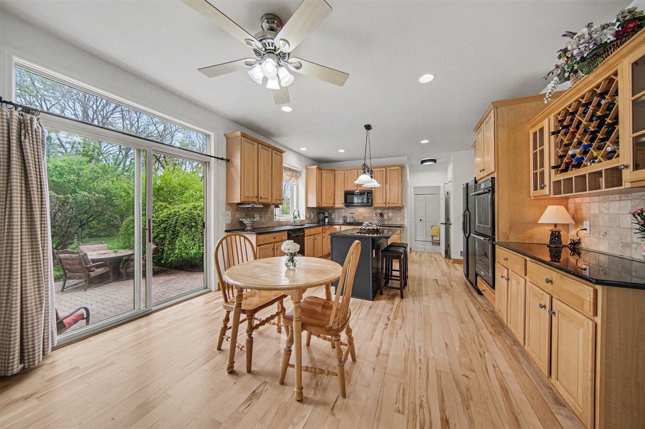 5559 Creekview Drive, Ann Arbor, MI, 48108-8551