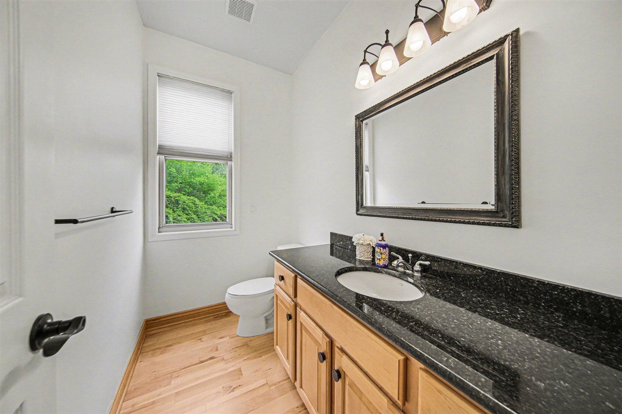 5559 Creekview Drive, Ann Arbor, MI, 48108-8551