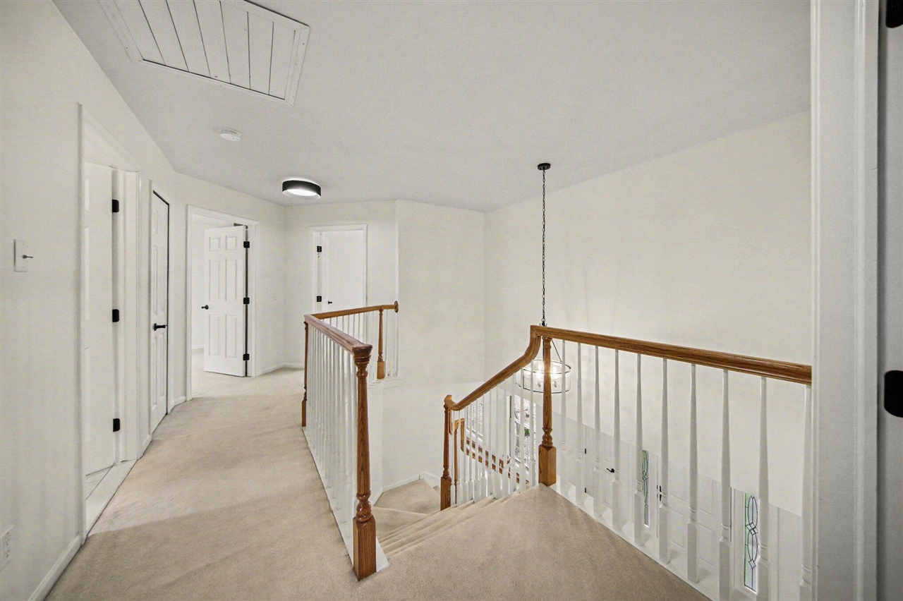 5559 Creekview Drive, Ann Arbor, MI, 48108-8551