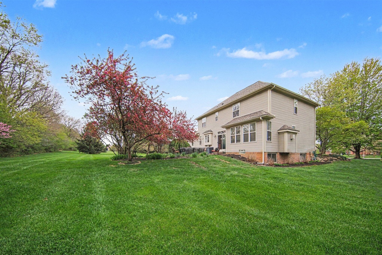 5559 Creekview Drive, Ann Arbor, MI, 48108-8551