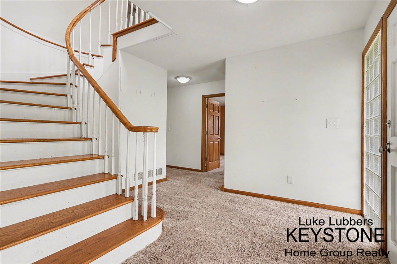 720 S Cass Street, Hastings, MI, 49058-2039