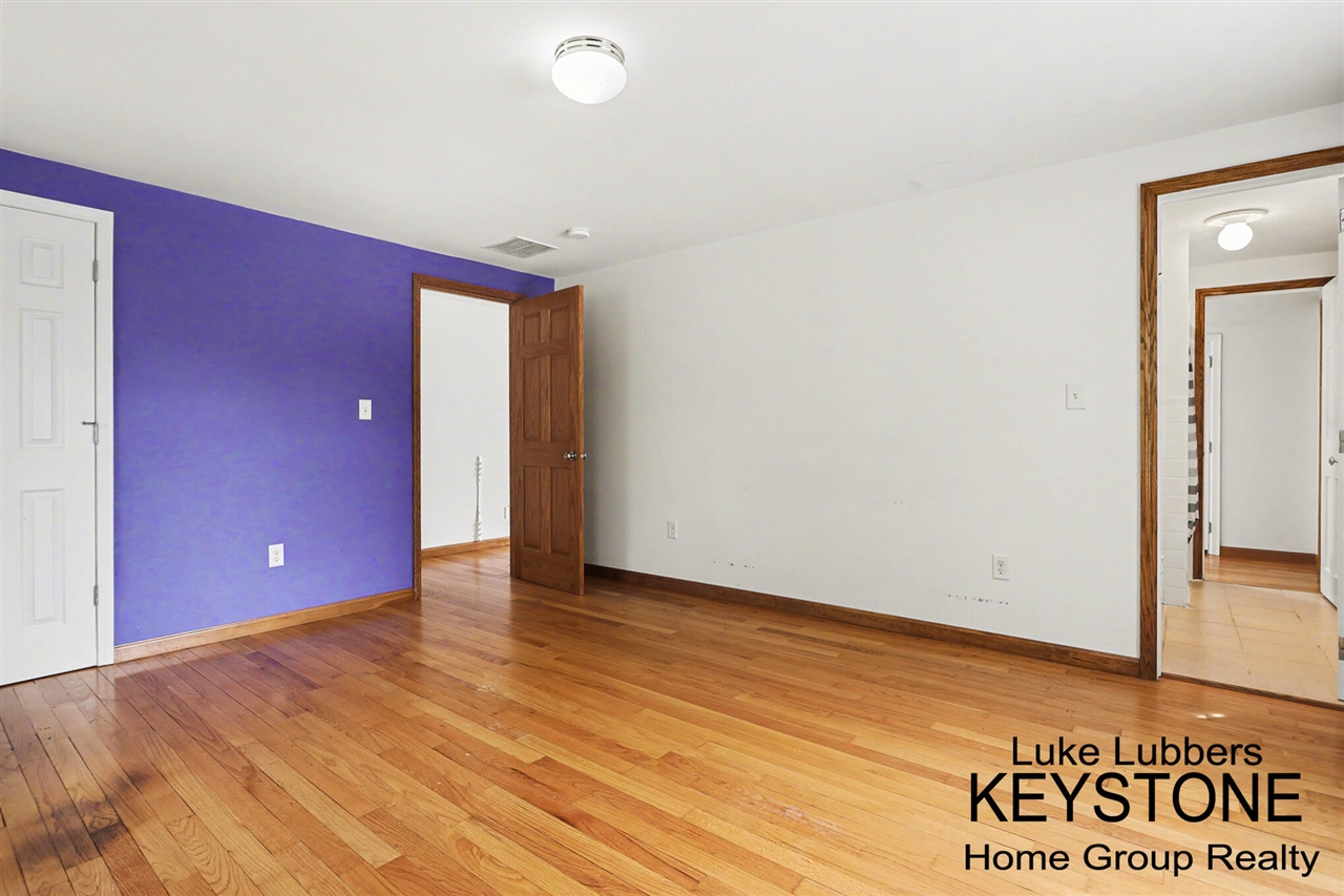 720 S Cass Street, Hastings, MI, 49058-2039
