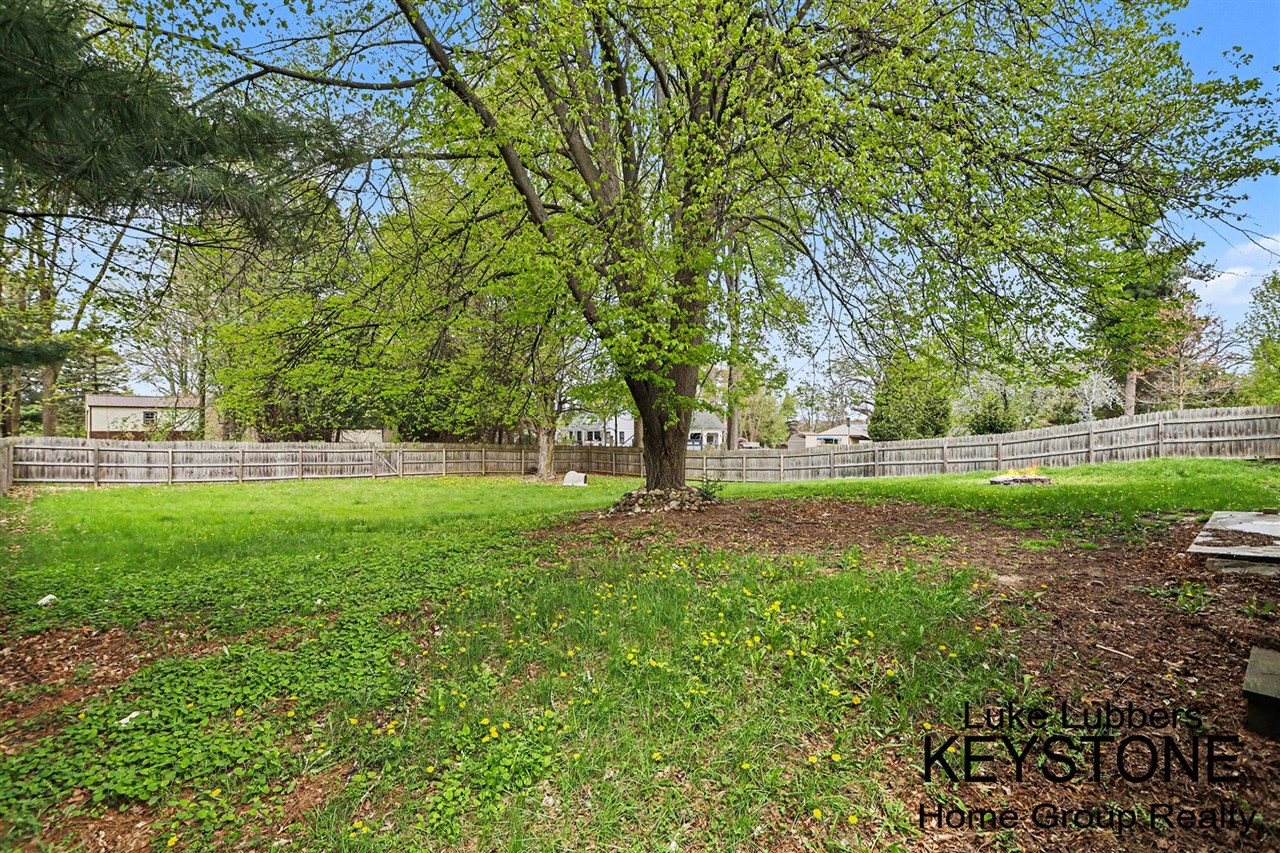 720 S Cass Street, Hastings, MI, 49058-2039