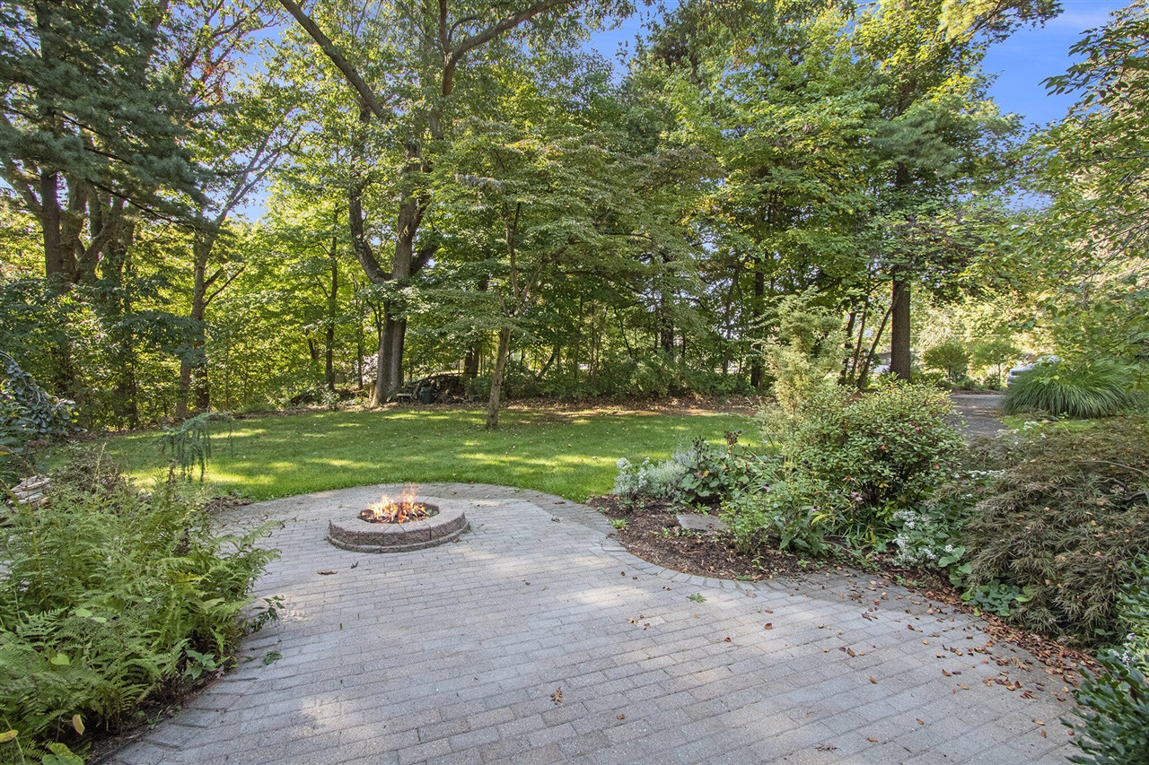 2837 Washington Avenue, Saint Joseph, MI, 49085