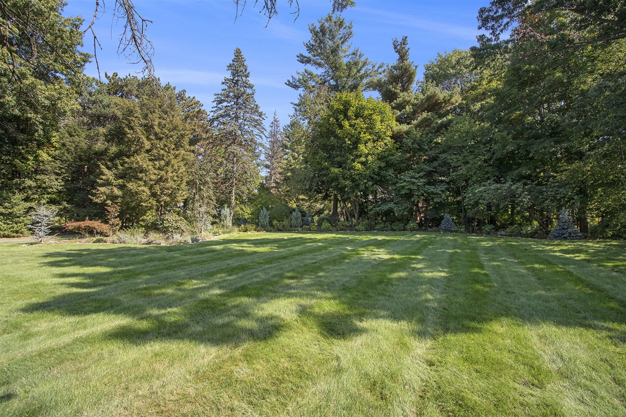 2837 Washington Avenue, Saint Joseph, MI, 49085