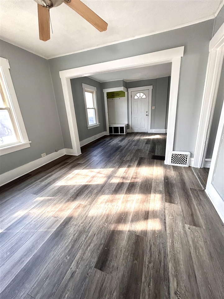 76 E Avenue, Battle Creek, MI, 49017