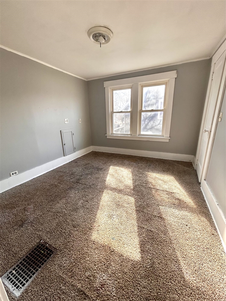 76 E Avenue, Battle Creek, MI, 49017