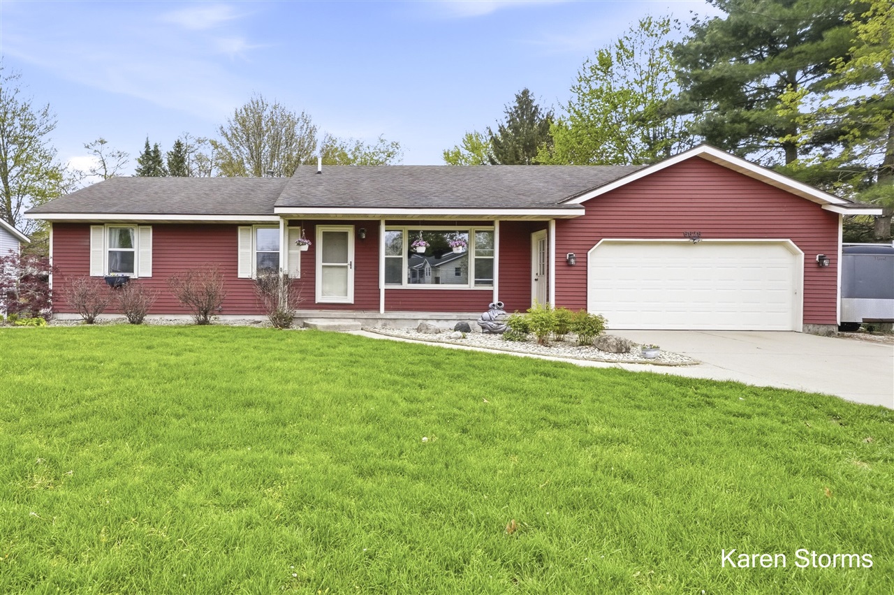 6626 Crownpointe Drive, Byron Center, MI, 49315-8212