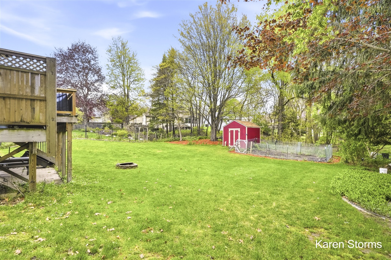 6626 Crownpointe Drive, Byron Center, MI, 49315-8212