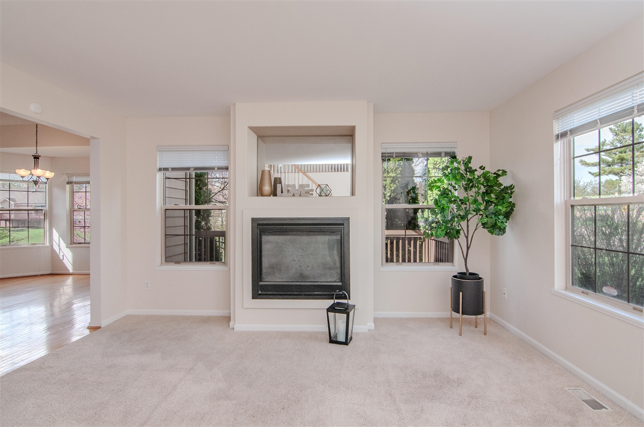 4160 Boulder Pond Drive, Ann Arbor, MI, 48108-8598