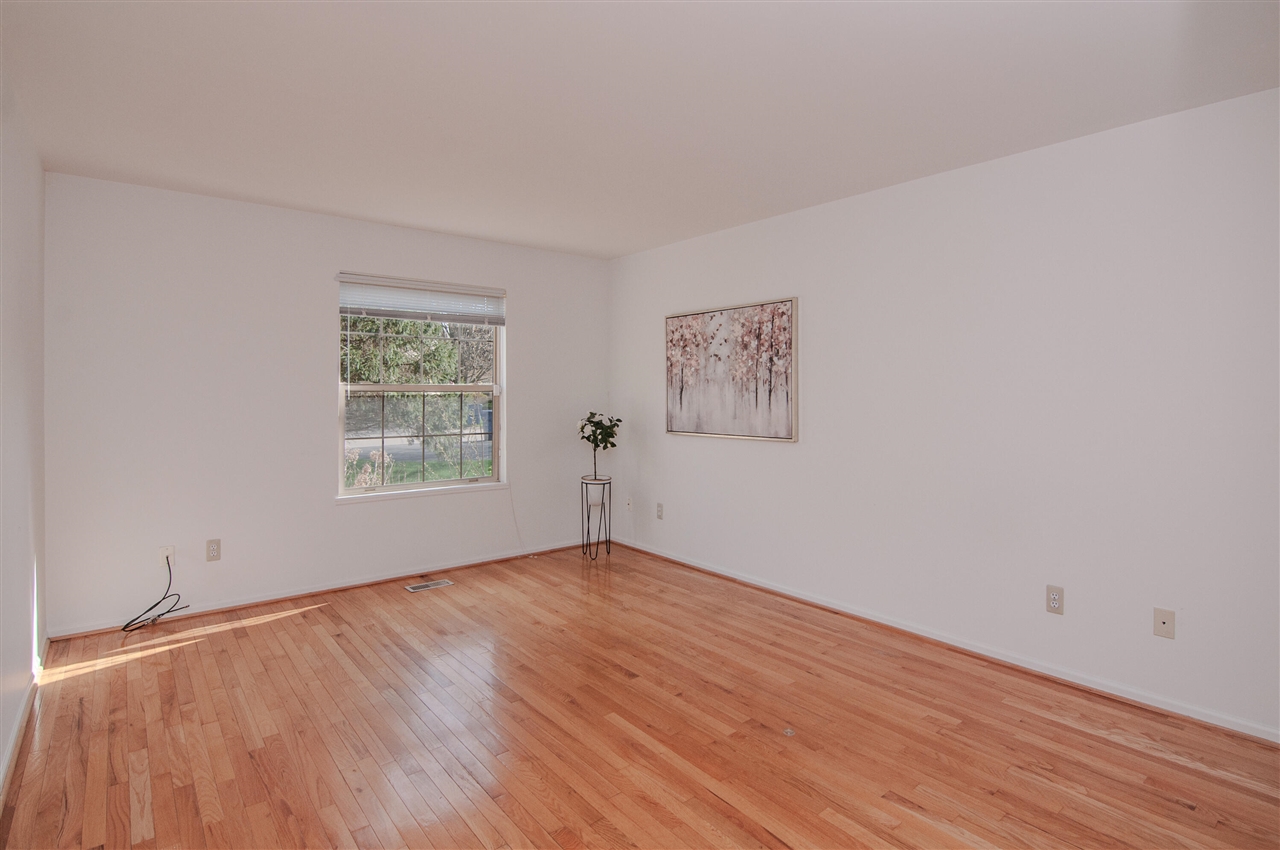 4160 Boulder Pond Drive, Ann Arbor, MI, 48108-8598