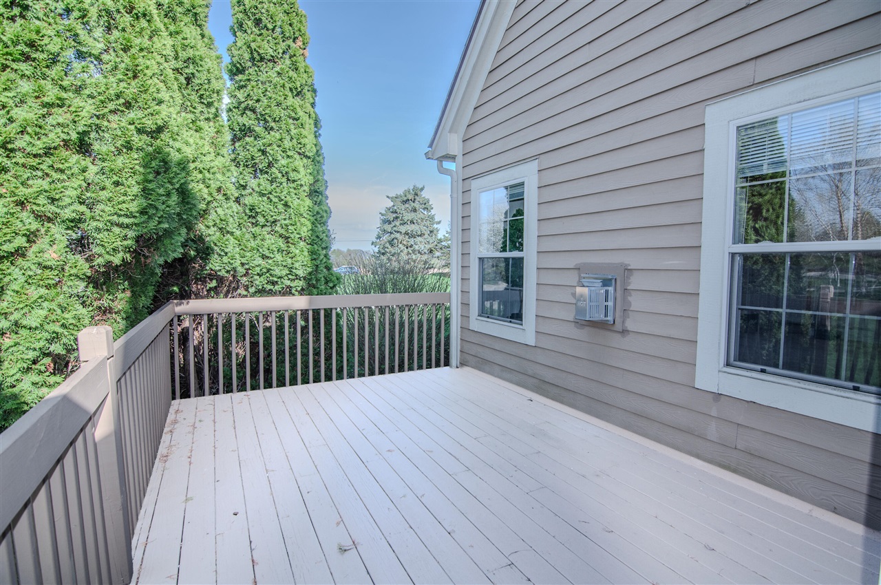 4160 Boulder Pond Drive, Ann Arbor, MI, 48108-8598