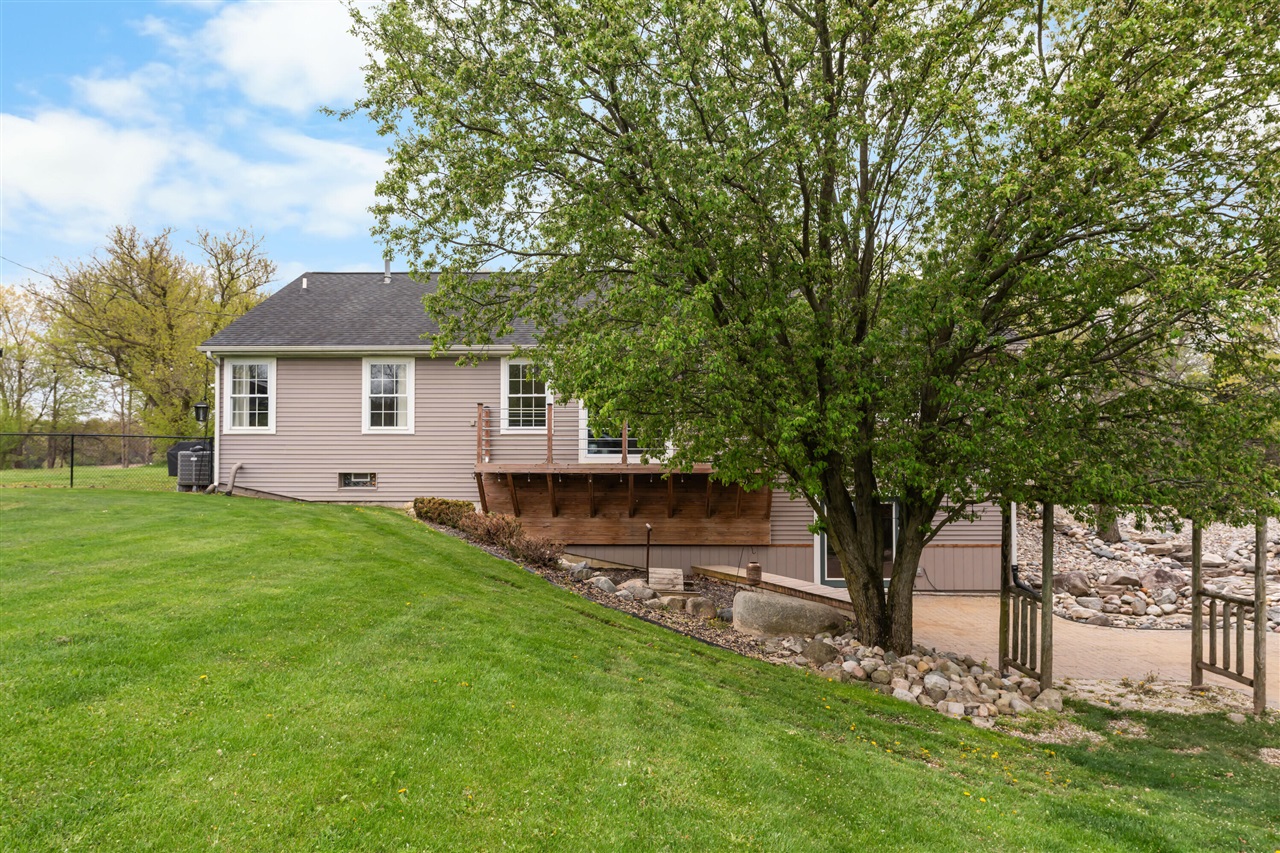 6540 Munsell Road, Howell, MI, 48843-9687