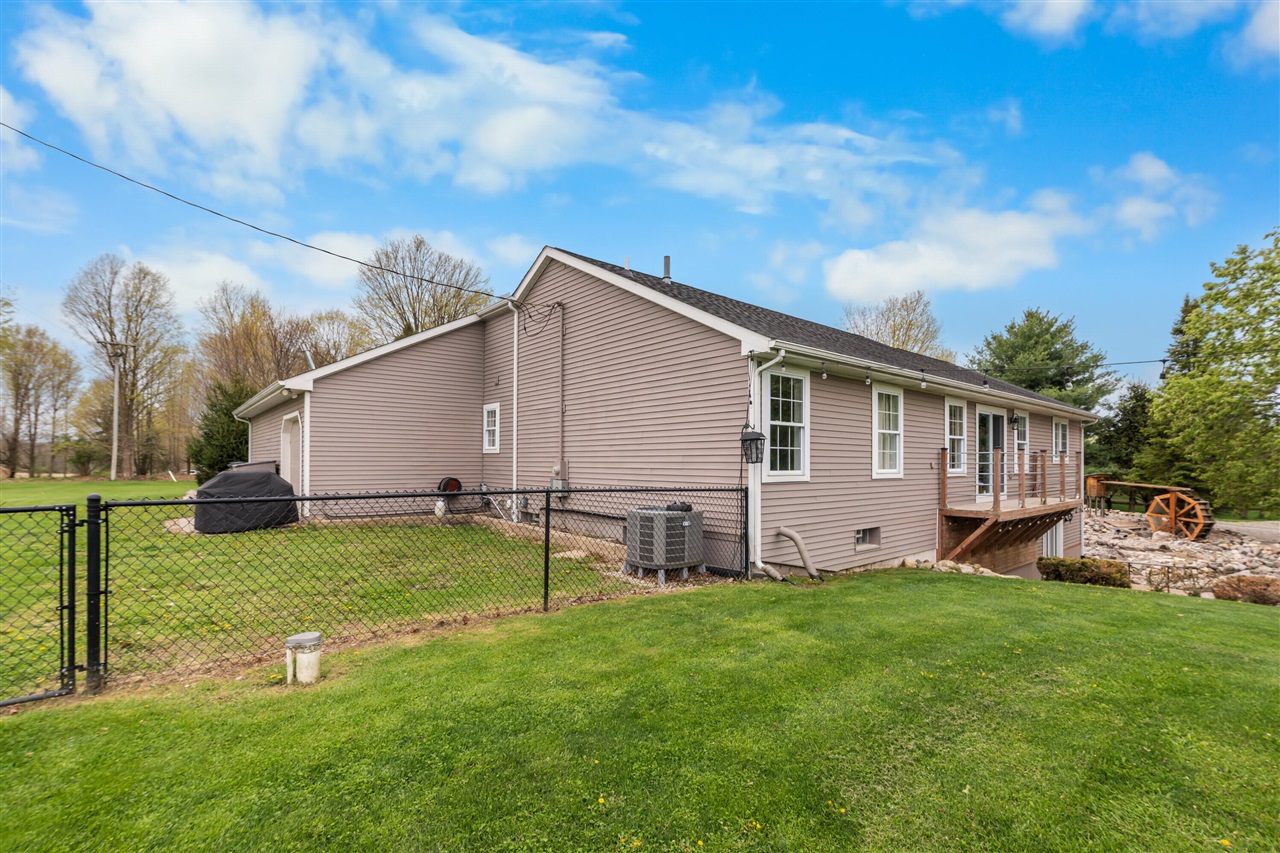 6540 Munsell Road, Howell, MI, 48843-9687