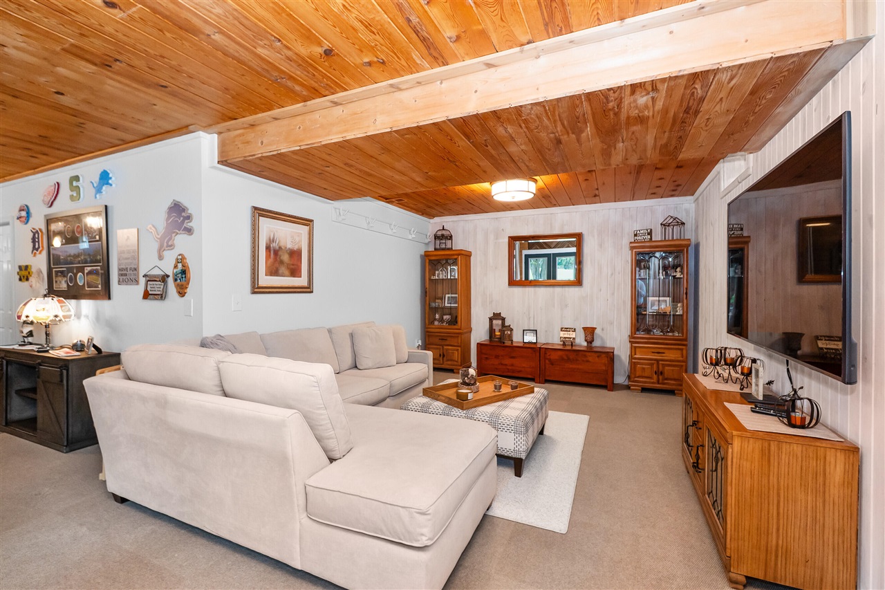 6540 Munsell Road, Howell, MI, 48843-9687