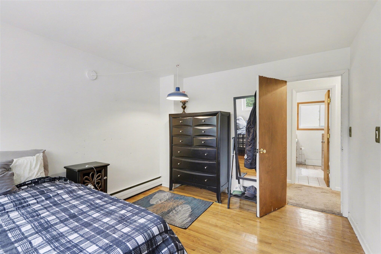 4819 Grandview Drive, Ypsilanti, MI, 48197-3728