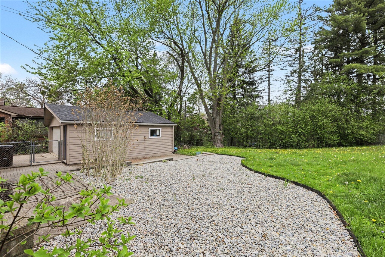 4819 Grandview Drive, Ypsilanti, MI, 48197-3728
