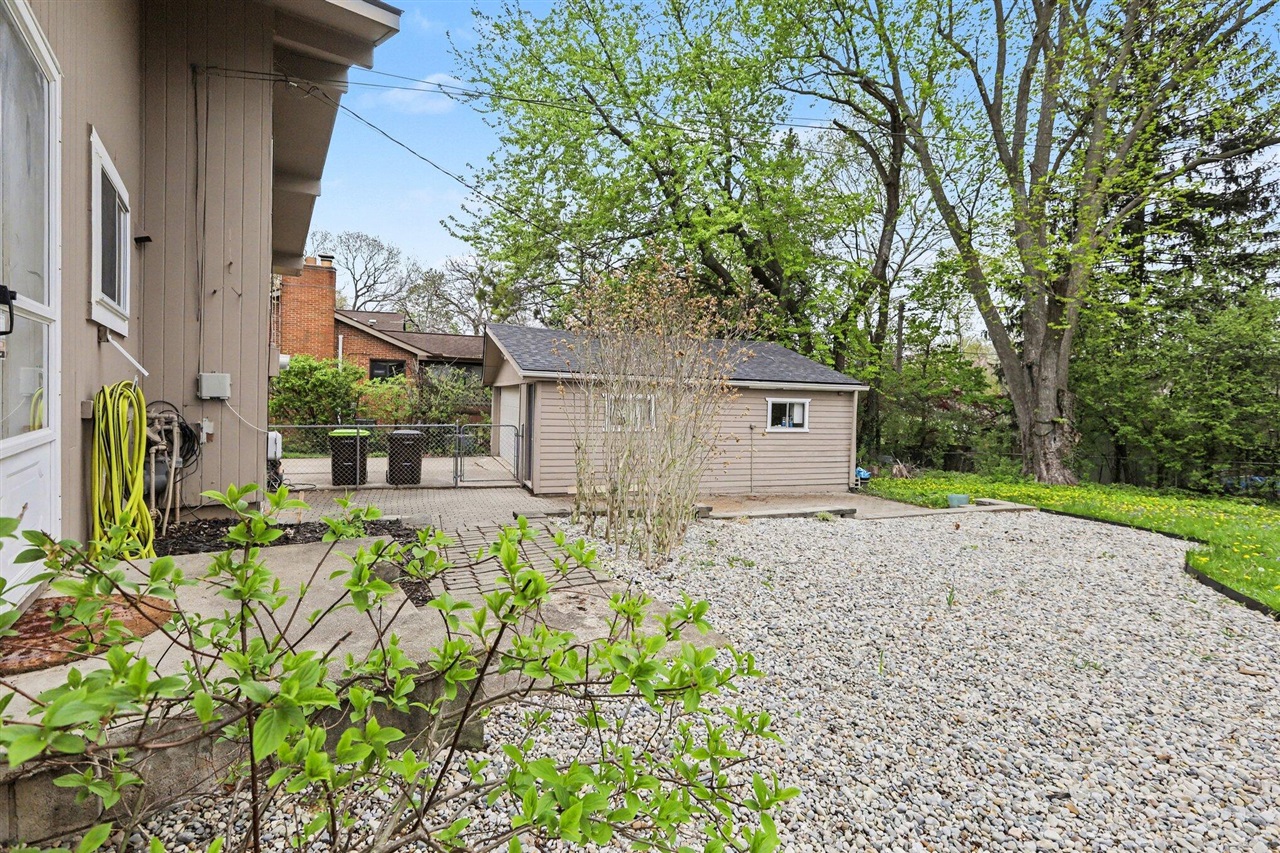 4819 Grandview Drive, Ypsilanti, MI, 48197-3728