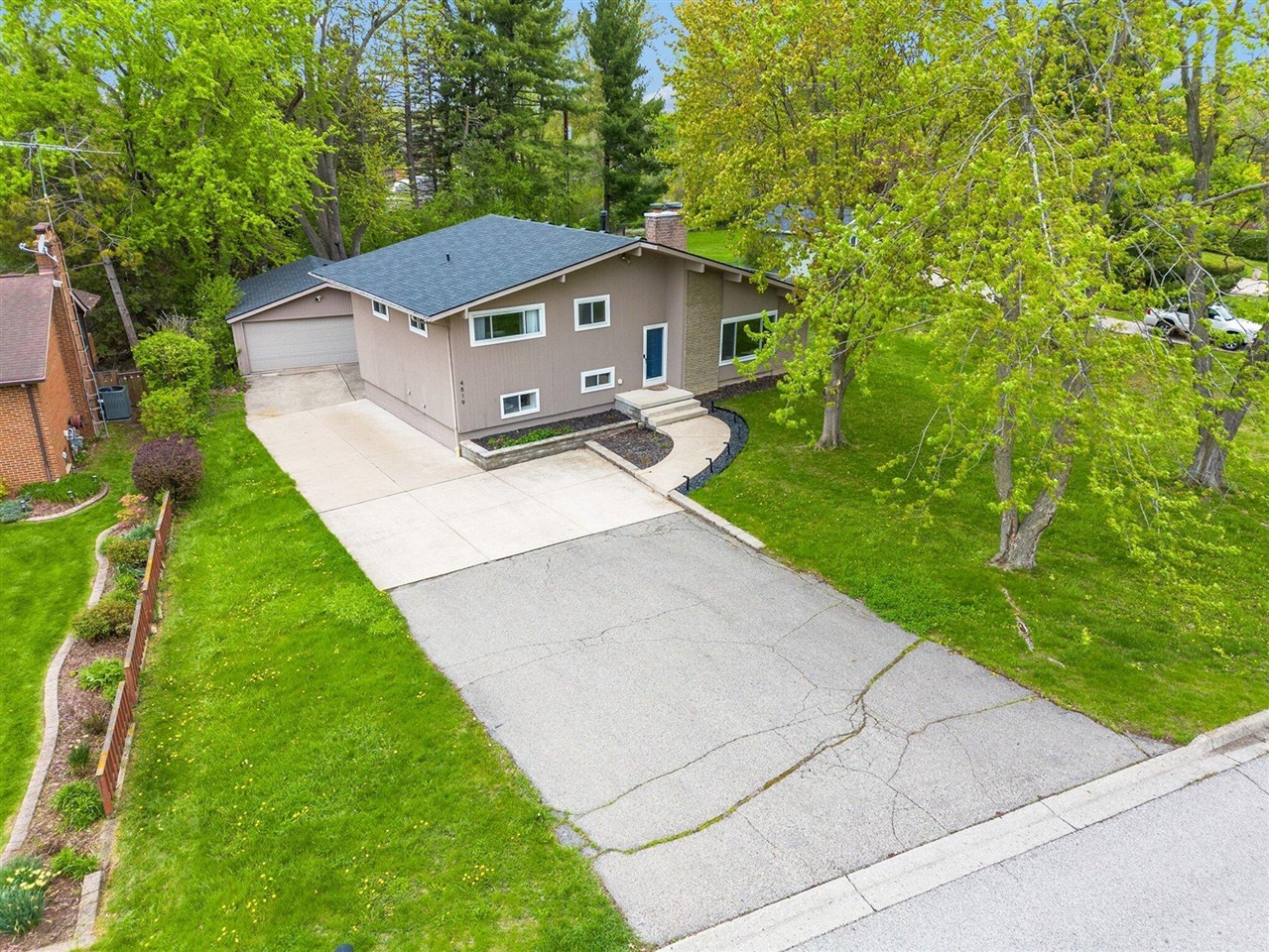 4819 Grandview Drive, Ypsilanti, MI, 48197-3728