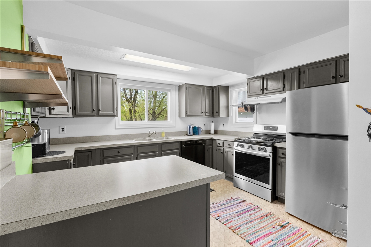2126 Fairfield Road, Portage, MI, 49002