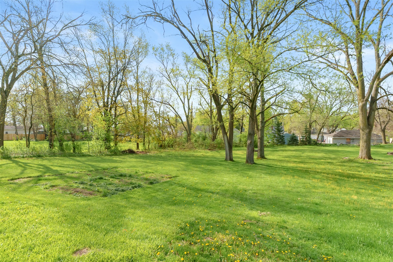2126 Fairfield Road, Portage, MI, 49002