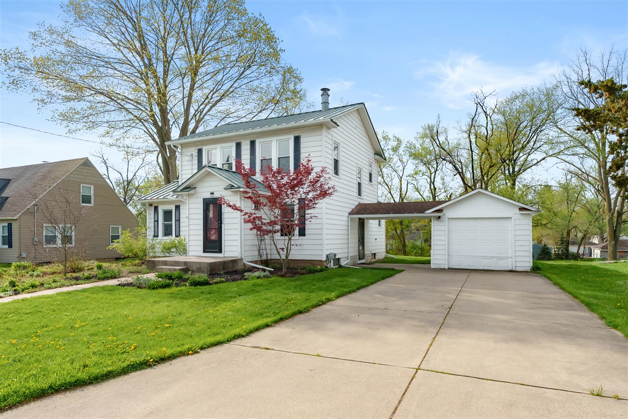 2126 Fairfield Road, Portage, MI, 49002