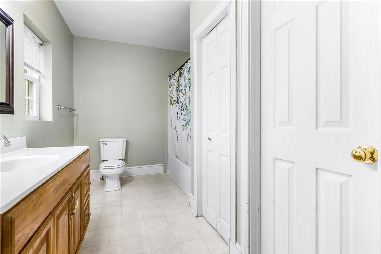 4585 S Onondaga Road, Onondaga, MI, 49264-9758