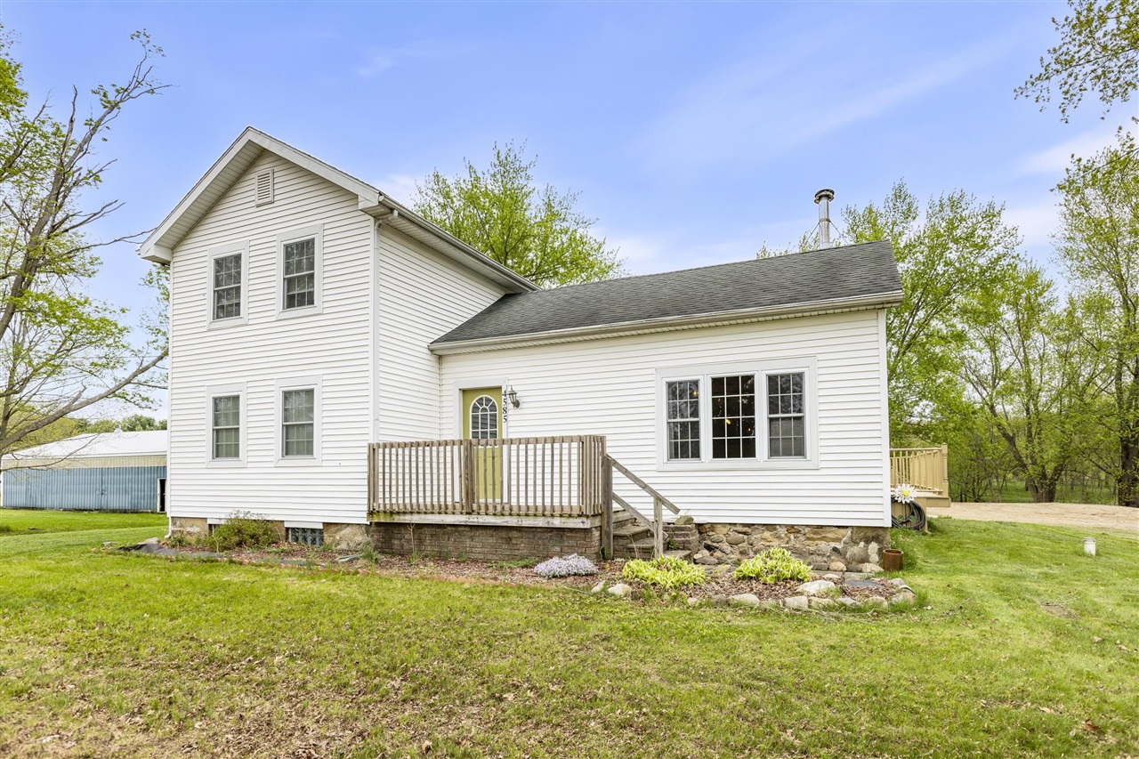 4585 S Onondaga Road, Onondaga, MI, 49264-9758
