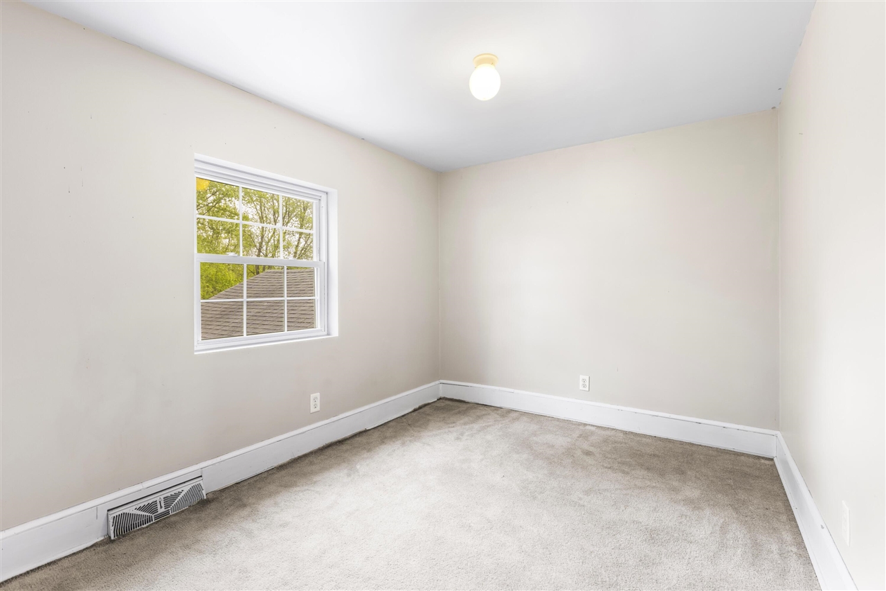 4585 S Onondaga Road, Onondaga, MI, 49264-9758