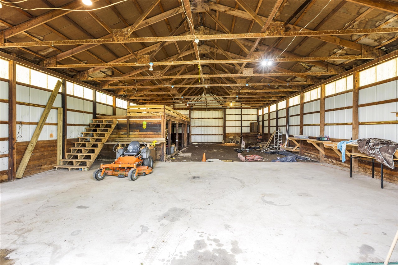 4585 S Onondaga Road, Onondaga, MI, 49264-9758