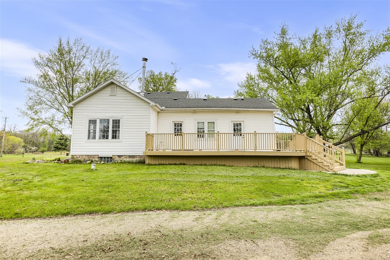 4585 S Onondaga Road, Onondaga, MI, 49264-9758