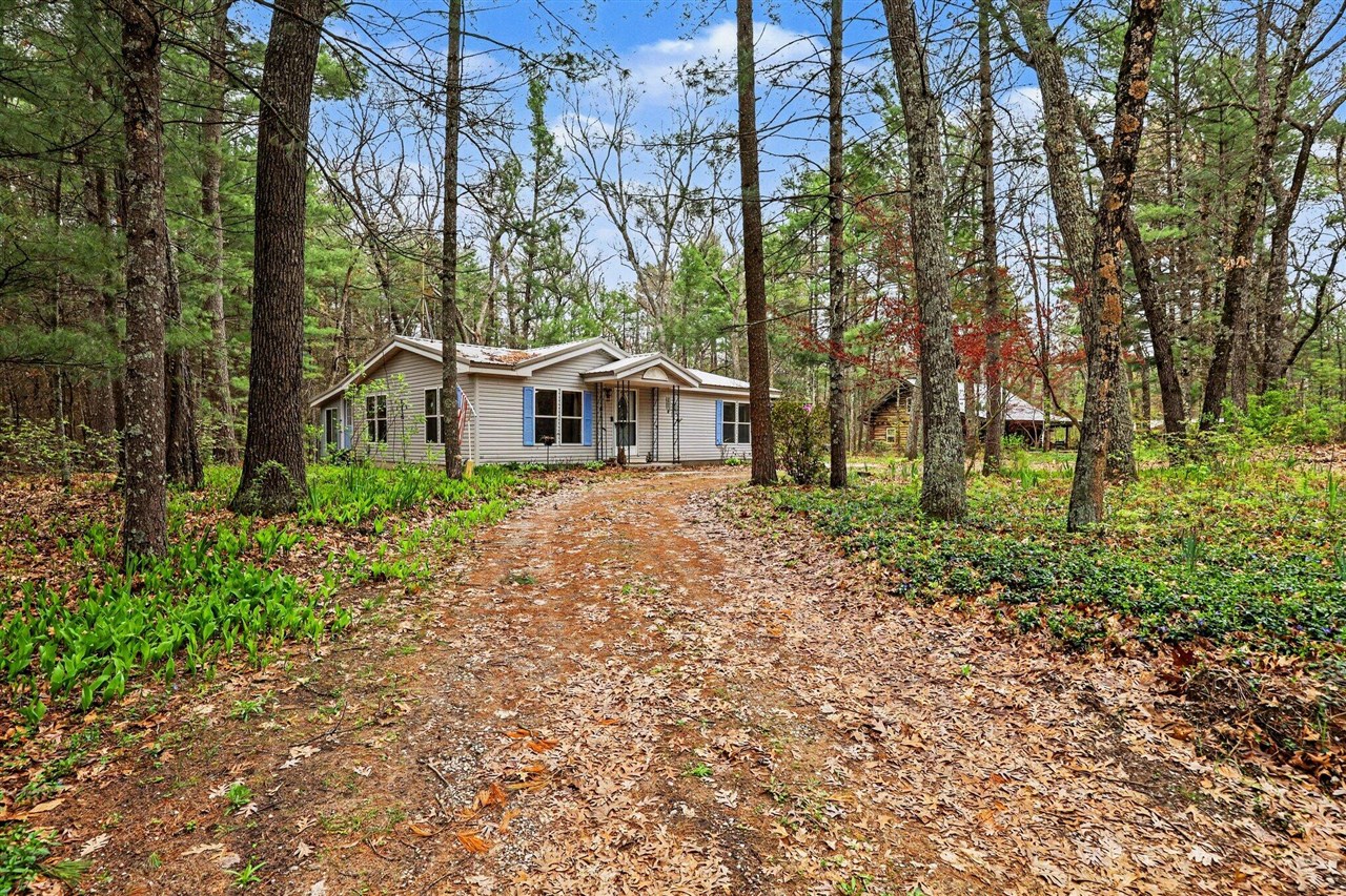 5842 Beech Street, Twin Lake, MI, 49457-9720